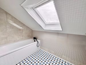 Photo 5- click for photo gallery